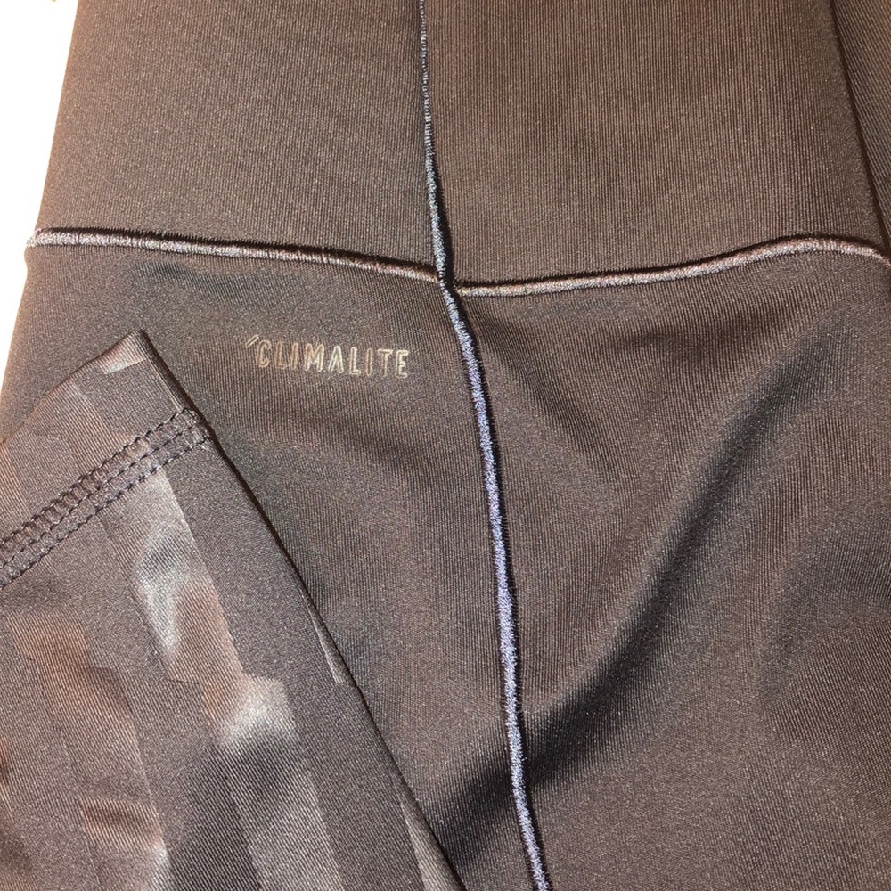 Adidas - Picture 5 of 6